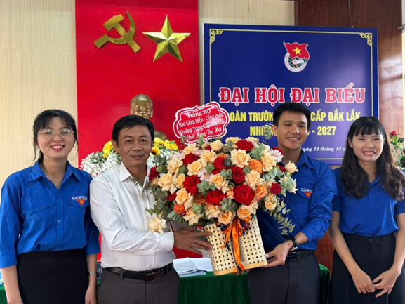 Description: http://trungcapdaklak.edu.vn/upload/Nam%202024/DaiHoiDoan_2024-2027/h1.png